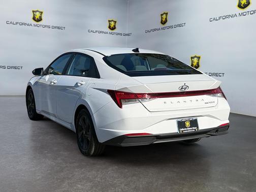 2023 Hyundai ELANTRA HEV Blue