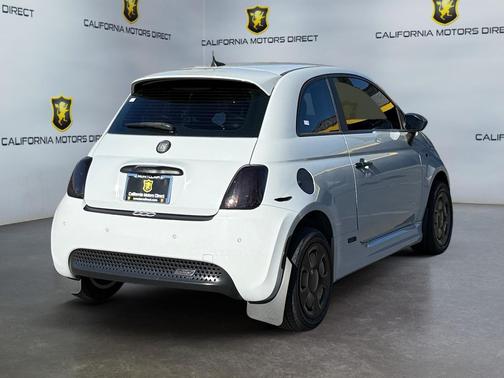 2017 FIAT 500e Battery Electric