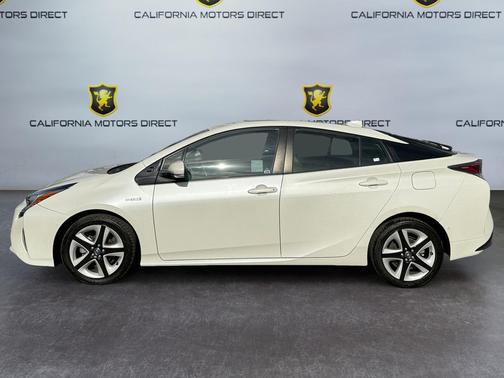 2016 Toyota Prius Four Touring