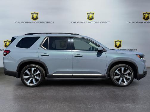 Sonic Gray Pearl 2023 Honda Pilot Touring 8-Passenger