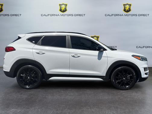 Dazzling White 2019 Hyundai TUCSON Night