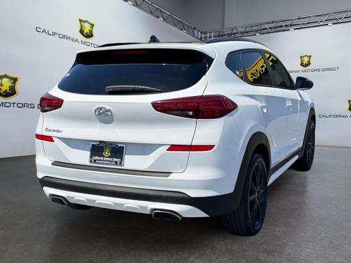 Dazzling White 2019 Hyundai TUCSON Night