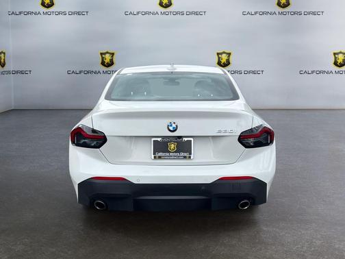 Alpine White 2022 BMW 230 i