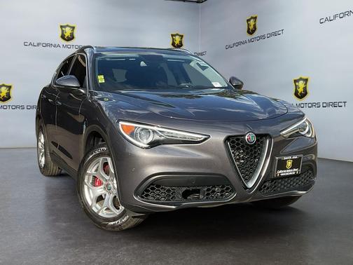 Vesuvio Gray Metallic 2019 Alfa Romeo Stelvio Base