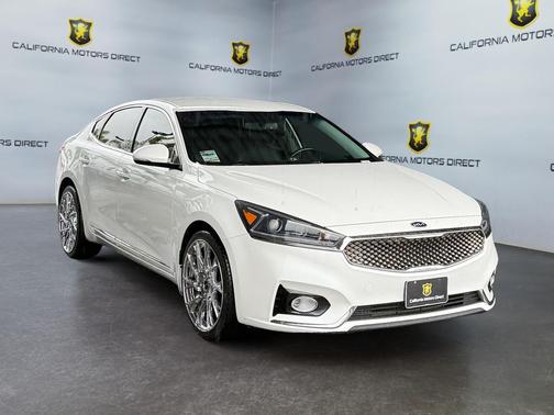 2019 Kia Cadenza Premium