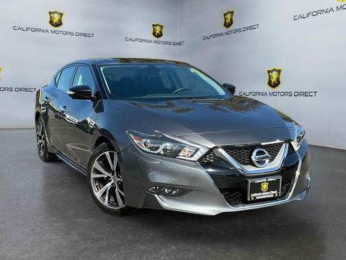 Gun Metallic 2017 Nissan Maxima 3.5 Platinum