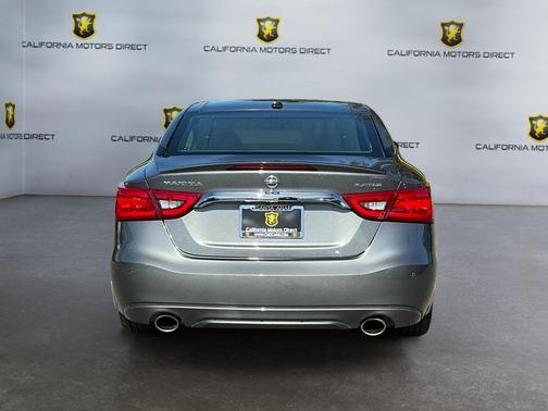 Gun Metallic 2017 Nissan Maxima 3.5 Platinum