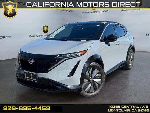 Boulder Gray Pearl/Black Diamond Pearl 2024 Nissan ARIYA ENGAGE