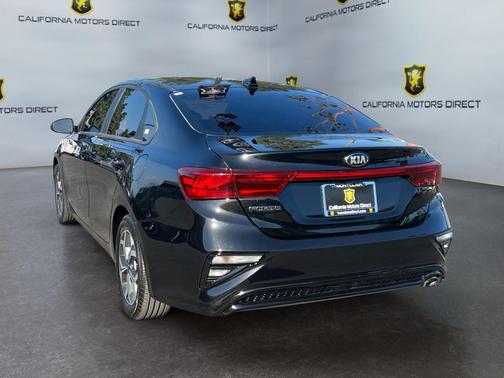 Aurora Black 2021 Kia Forte LXS