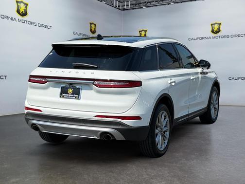 2022 Lincoln Corsair Standard