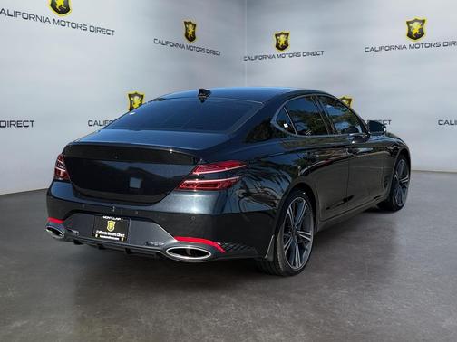 2025 Genesis G70 2.5T RWD