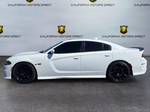 White Knuckle Clearcoat 2017 Dodge Charger R/T Scat Pack