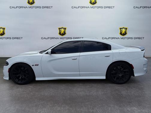 White Knuckle Clearcoat 2017 Dodge Charger R/T Scat Pack