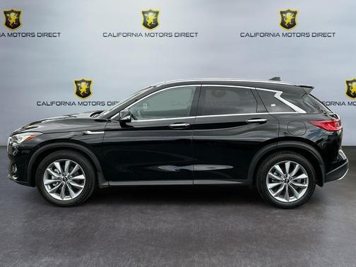 Black Obsidian 2022 INFINITI QX50 LUXE