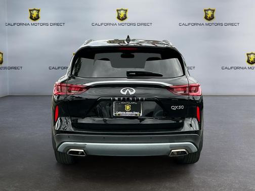 Black Obsidian 2022 INFINITI QX50 LUXE