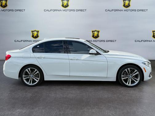 2018 BMW 330 330i