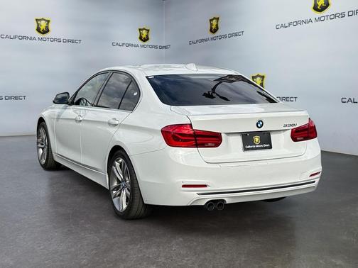 2018 BMW 330 330i