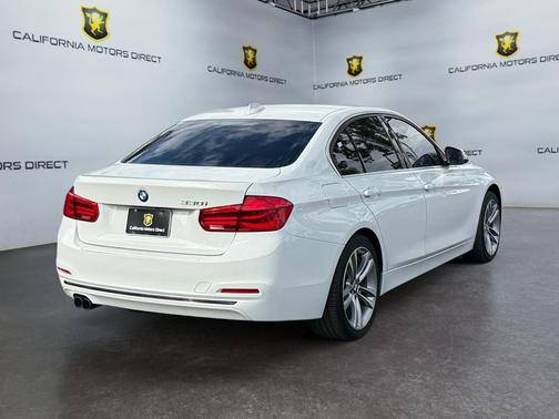 2018 BMW 330 330i