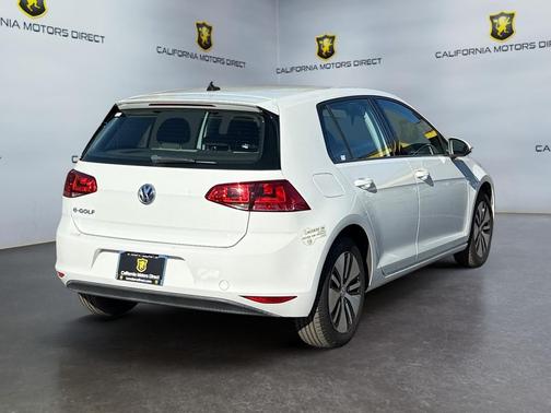 2016 Volkswagen e-Golf SE