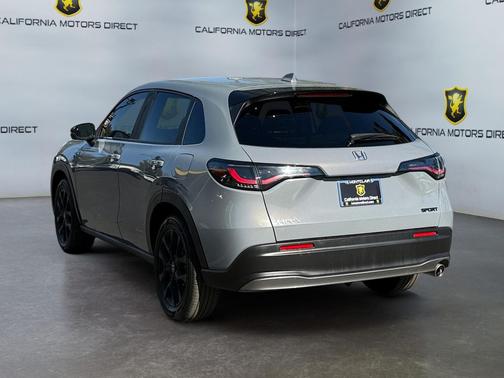 2025 Honda HR-V 2WD Sport