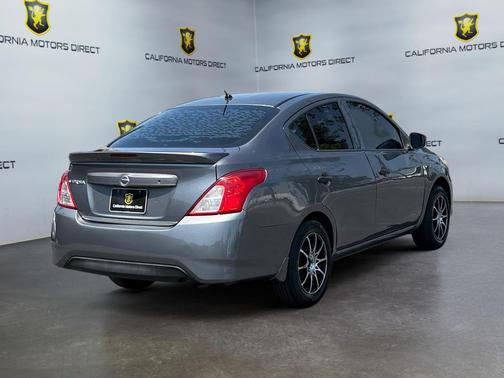 2017 Nissan Versa 1.6 S+