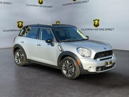 2011 MINI Cooper S Countryman Base