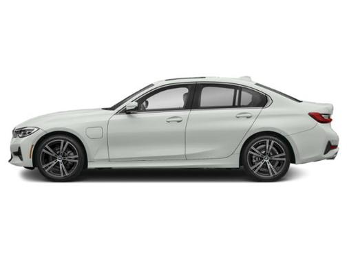 Alpine White 2021 BMW 330e 330e