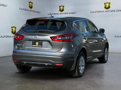 2020 Nissan Rogue Sport S
