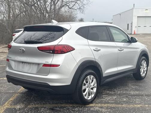 2019 Hyundai TUCSON SE