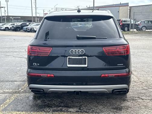 2018 Audi Q7 2.0T Premium Plus