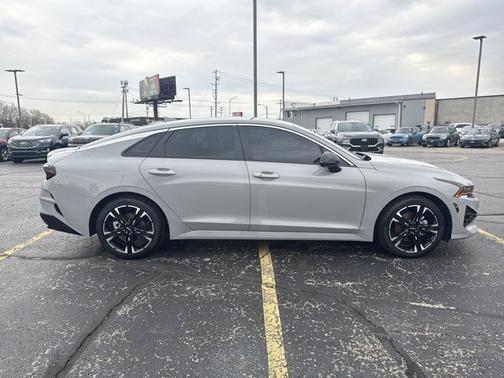 2022 Kia K5 GT-Line