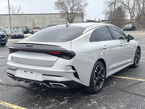 2022 Kia K5 GT-Line