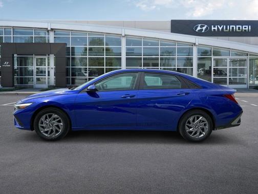 2025 Hyundai ELANTRA HEV Blue