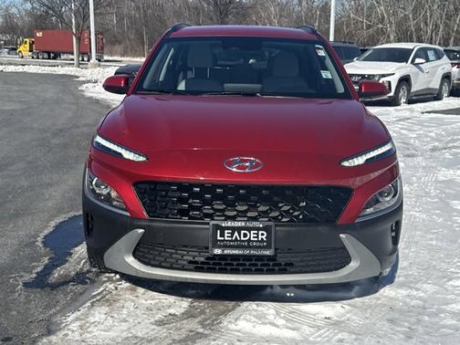 2022 Hyundai KONA SEL