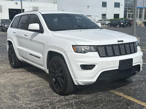 2017 Jeep Grand Cherokee Altitude