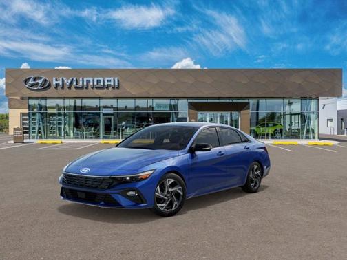 2025 Hyundai ELANTRA HEV SEL Sport