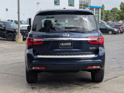 2019 INFINITI QX80 LUXE