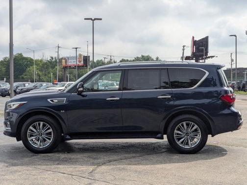 2019 INFINITI QX80 LUXE