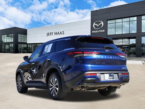 2025 INFINITI QX60 Pure