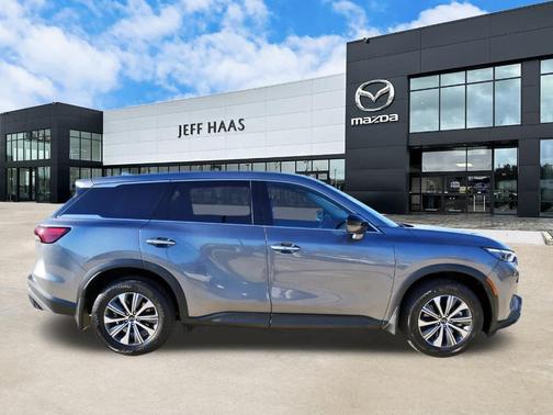 2025 INFINITI QX60 Pure