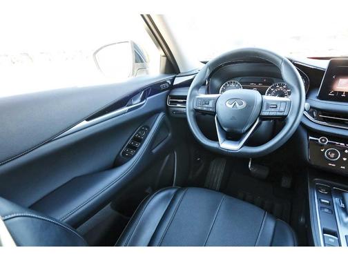 2025 INFINITI QX60 Pure