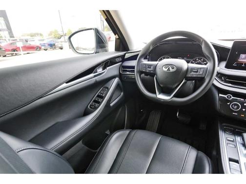 2025 INFINITI QX60 Pure