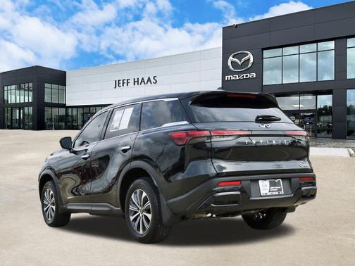 2025 INFINITI QX60 Pure