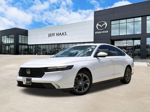 Platinum White Pearl 2024 Honda Accord EX