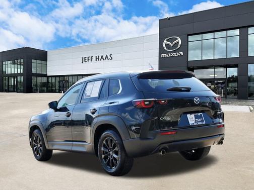 2024 Mazda CX-50 2.5 S Preferred Package