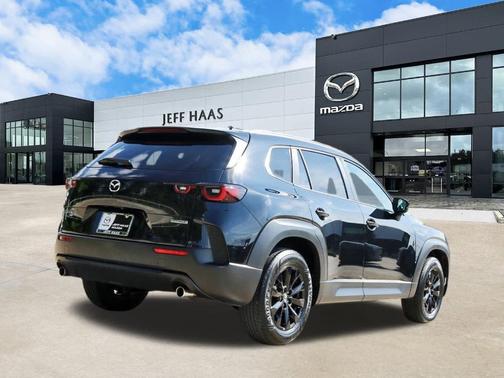 2024 Mazda CX-50 2.5 S Preferred Package