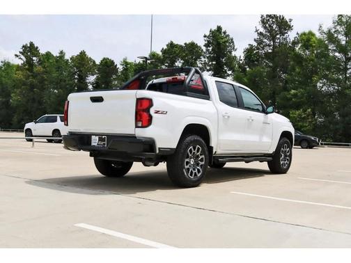 Summit White 2024 Chevrolet Colorado Z71