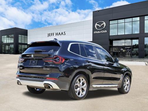 Black Sapphire Metallic 2022 BMW X3 sDrive30i