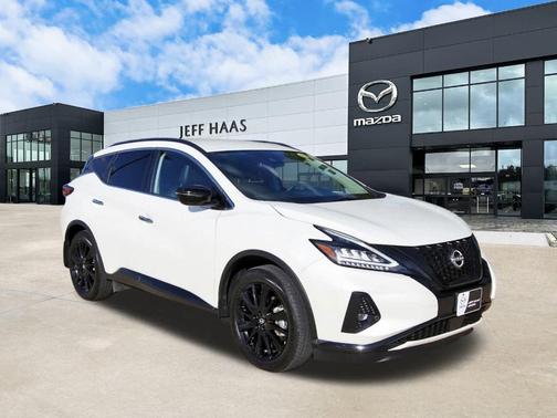 2024 Nissan Murano SV