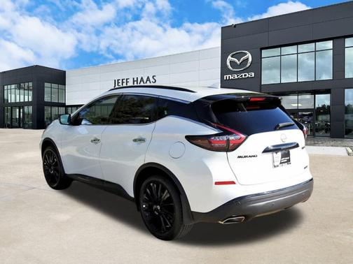 2024 Nissan Murano SV